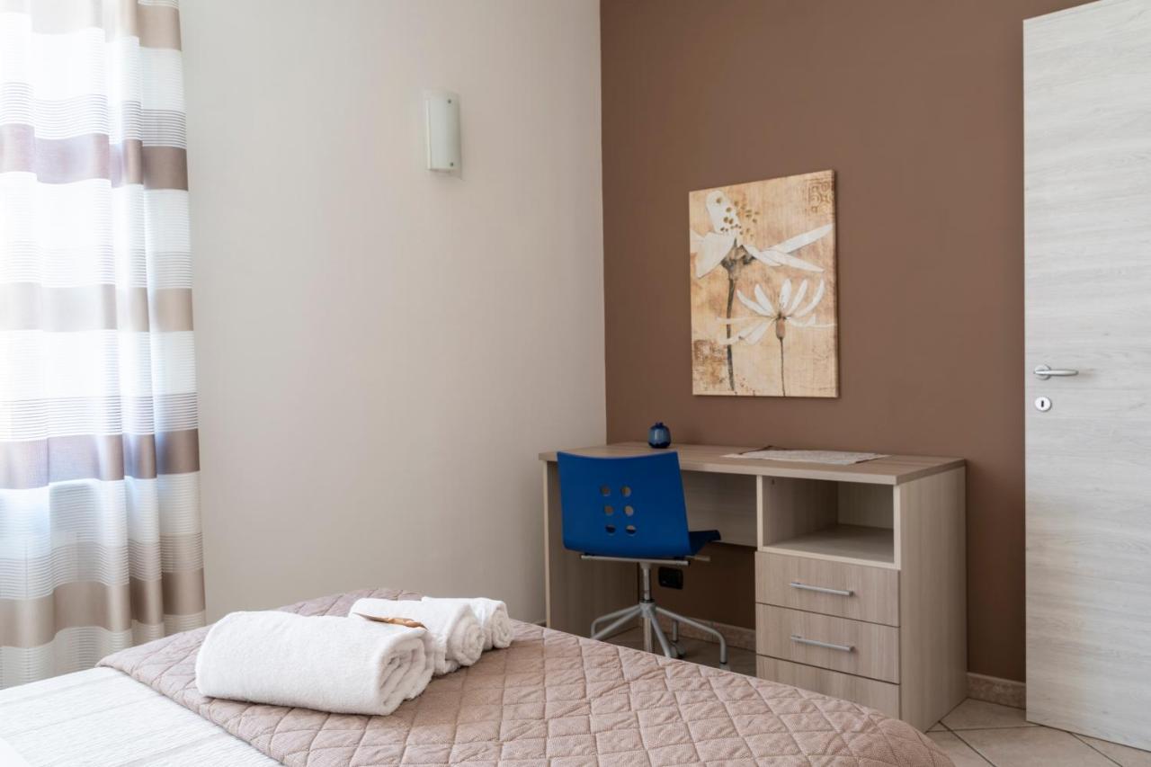 דירות Rodello A 2 Passi Da Alba With 6 Beds מראה חיצוני תמונה