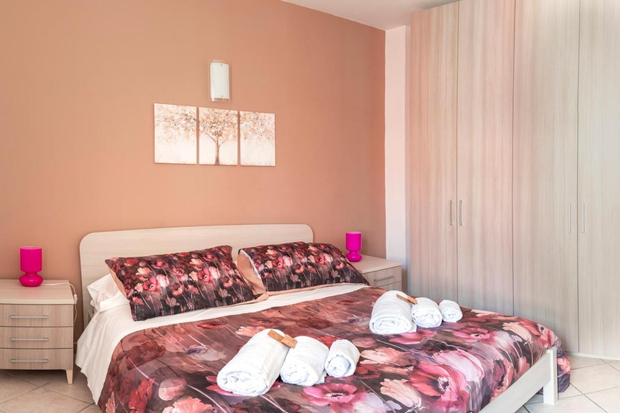 דירות Rodello A 2 Passi Da Alba With 6 Beds מראה חיצוני תמונה