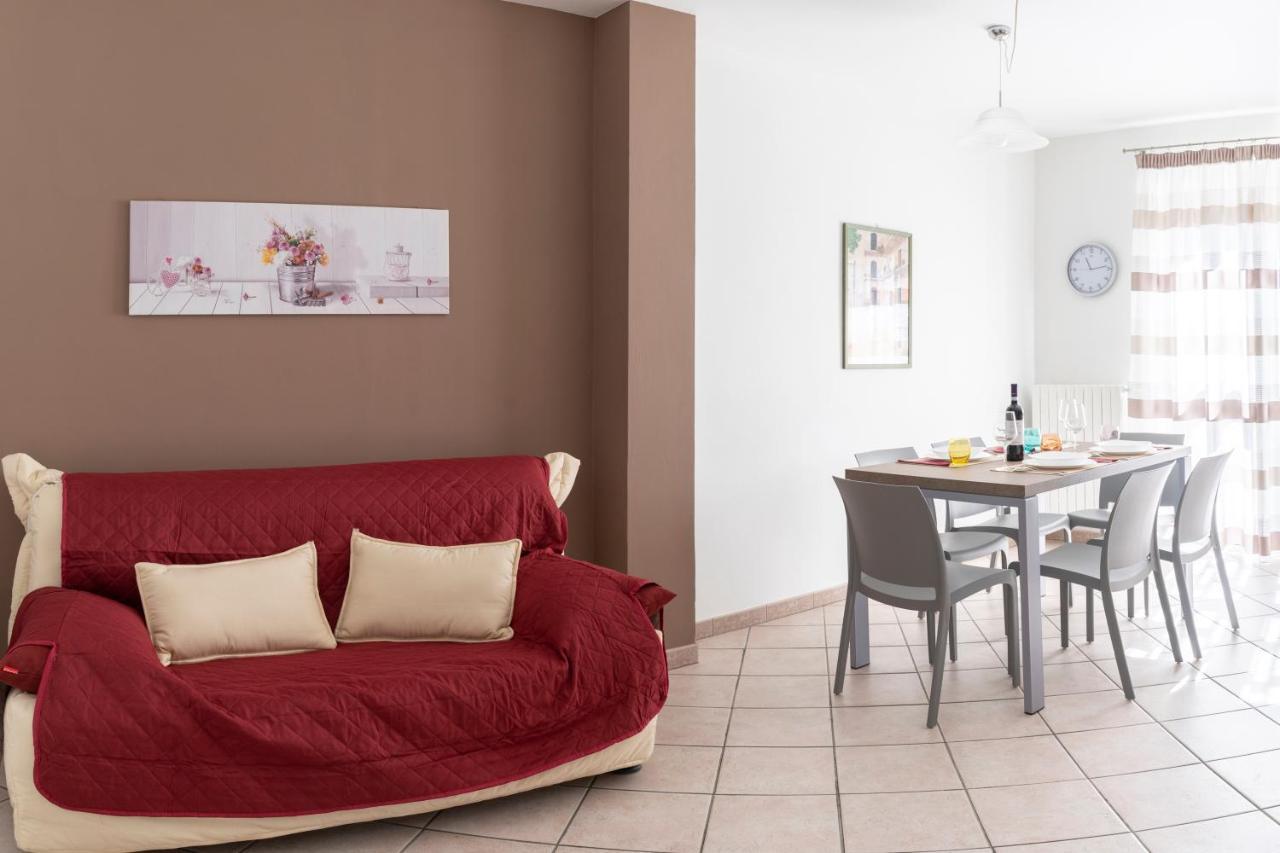 דירות Rodello A 2 Passi Da Alba With 6 Beds מראה חיצוני תמונה